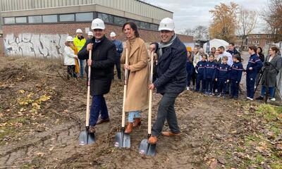 Eerste spadesteek gymhal